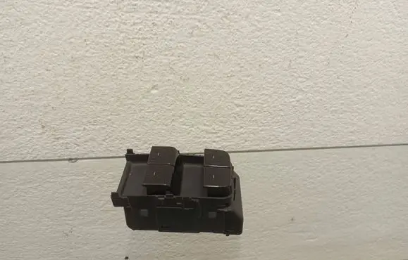 Tesla Model S Electric window control switch 108103701F