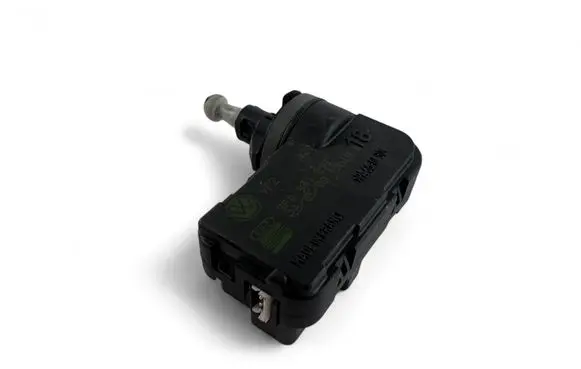 Headlight level adjustment motor