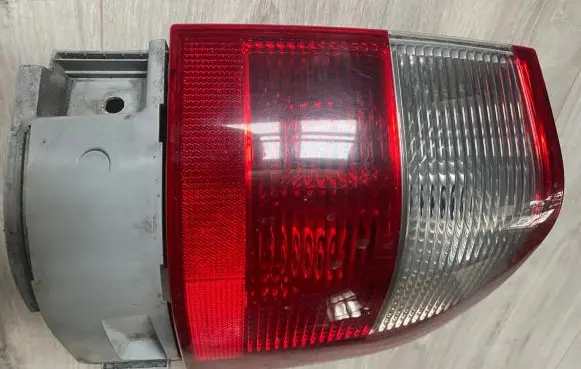 Ford Galaxy Rear/tail lights 3300661