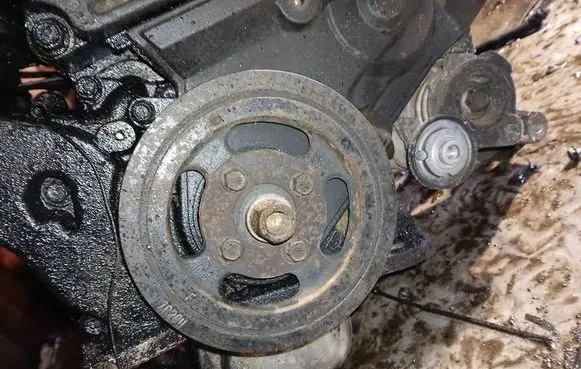 Chevrolet Captiva Crankshaft pulley