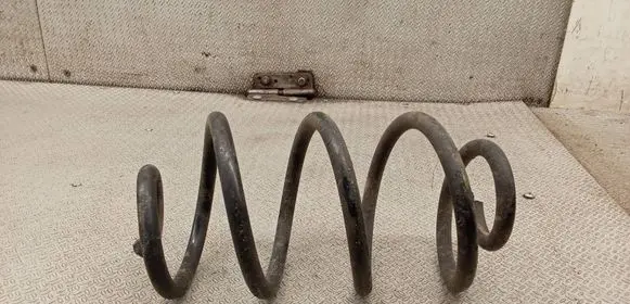 Nissan Note (E11) Rear coil spring 
