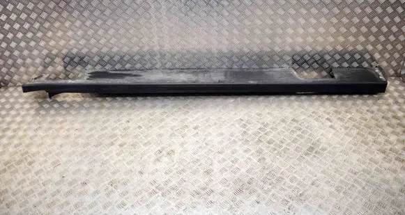 Honda Odyssey Sill 71800THRAA110