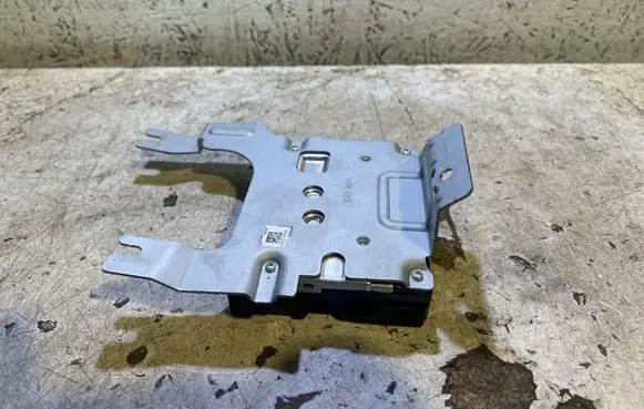 Hyundai Tucson IV NX4 SOS control module 96510CZ050 0000039