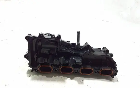 Mercedes-Benz GLA H247 Intake manifold A2821401200