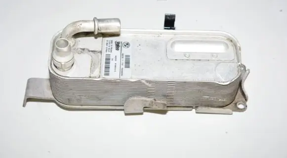 BMW 3 F30 F35 F31 Transmission/gearbox oil cooler 7600553