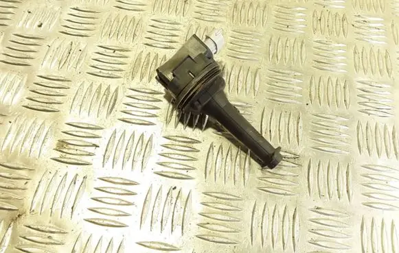 Volvo C70 High voltage ignition coil 30713417