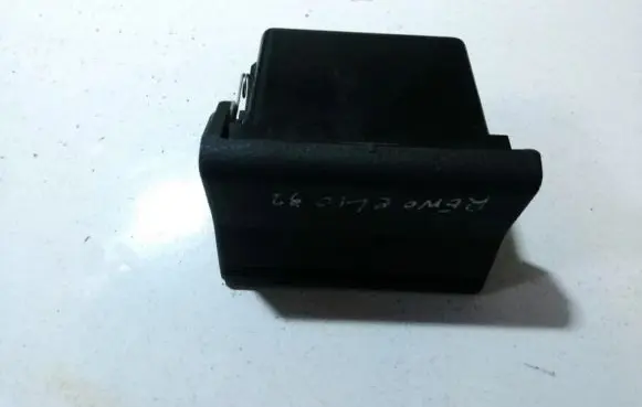 Car ashtray