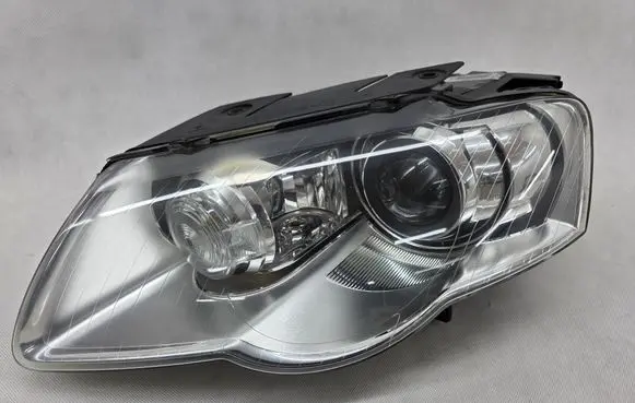 Volkswagen PASSAT B6 Headlight/headlamp 3C0941753G