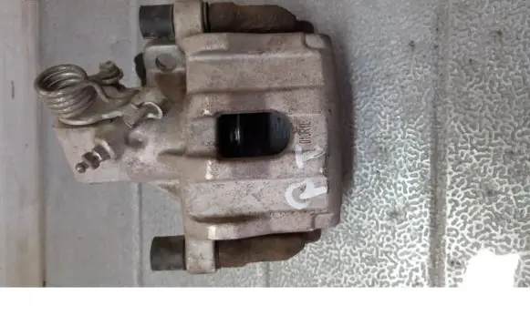 Ford Focus C-MAX Rear brake caliper