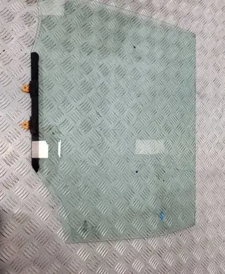 Nissan Terrano Rear door window glass