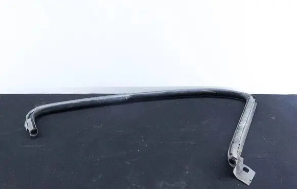 Volkswagen Touran I Front door rubber seal 3C8854545H 3C8854545J 3C8854545L