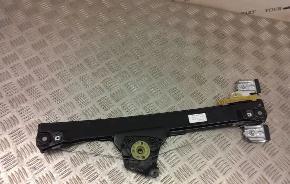 Ford Ecosport Front door manual window regulator gn15a23201eb