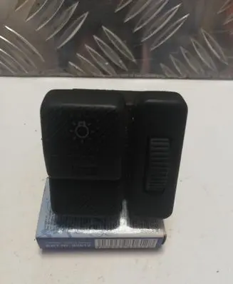 Volkswagen PASSAT B3 Light switch 7941531
