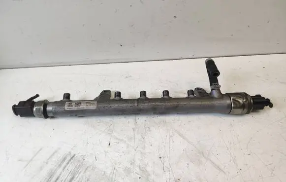 Audi A1 Fuel main line pipe 03L130089AA 700000088