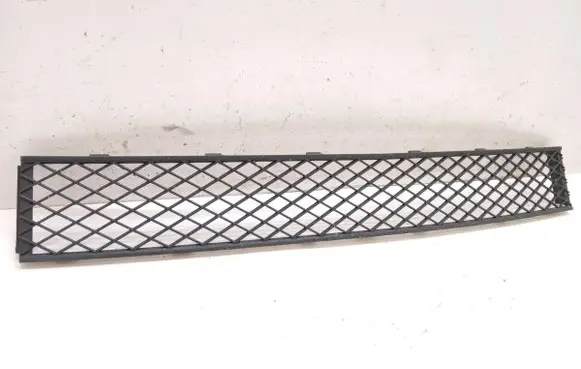 BMW 7 E65 E66 Front bumper lower grill