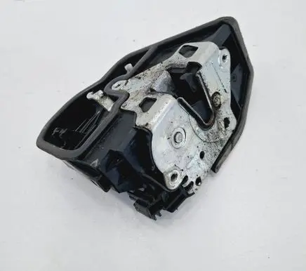 Mini Cooper Countryman R60 Front door lock