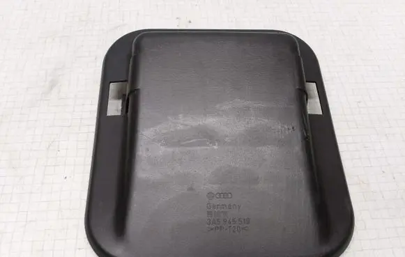 Volkswagen PASSAT B4 Other interior part 3A5945519