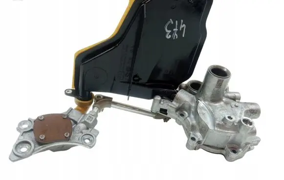 Audi Q2 - Oil pump 0GC315105J