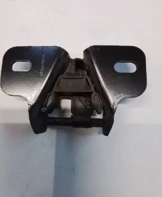 Rear door exterior handle/bracket