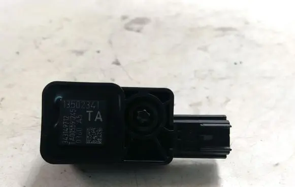 Opel Insignia A Airbag deployment crash/impact sensor 13502341 343149712