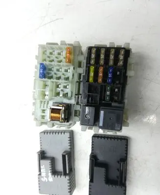 Ford S-MAX Fuse module 6G9T14K131BB 6G9T14K131AB