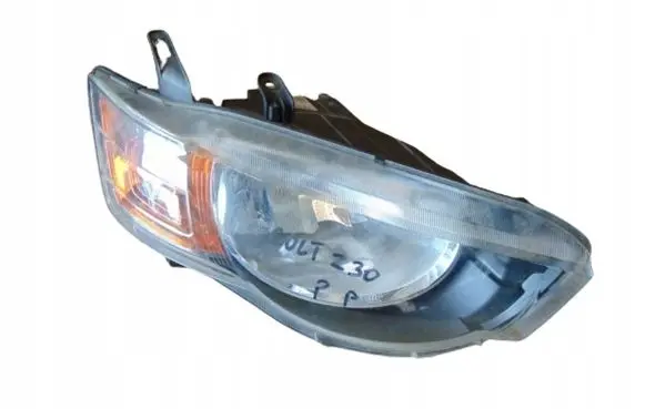 Mitsubishi Colt Headlight/headlamp 8301B180