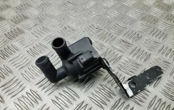 Volkswagen PASSAT B7 Electric auxiliary coolant/water pump 5N0965561 5N0121093A