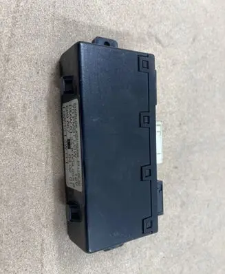 BMW 5 E39 Door control unit/module 00192552 689667 613569042559