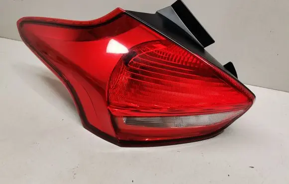 Ford Focus Rear/tail lights F1EB13405B