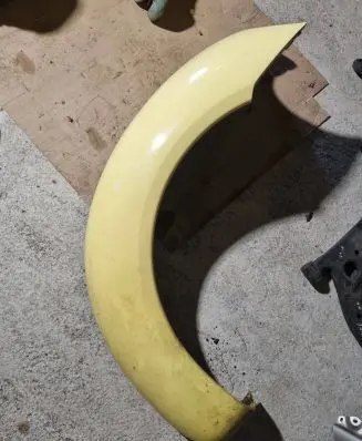 Volkswagen New Beetle Fender