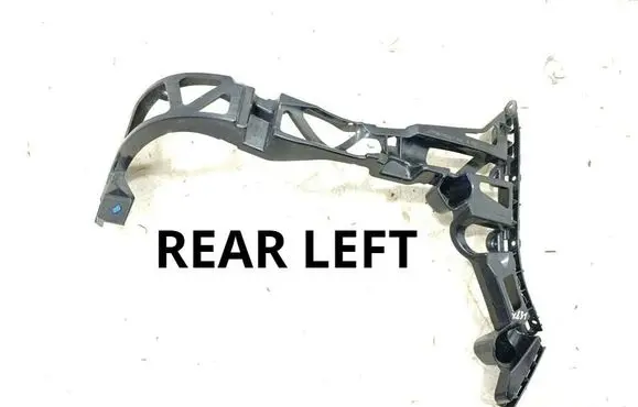Rear bumper mounting bracket