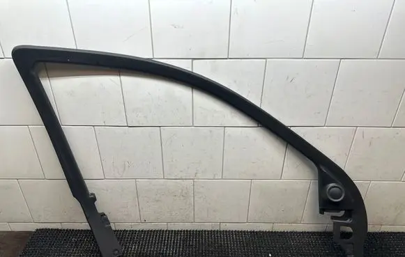 Dodge Durango III Front door window/glass frame 1JW71DX9AF 5764154