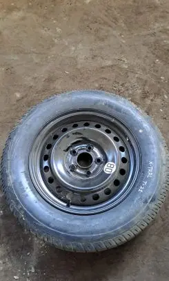 Nissan X-Trail T31 R16 spare wheel 