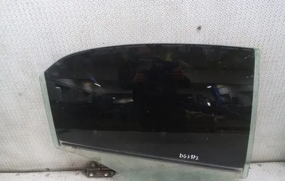 Alfa Romeo 159 Rear door window glass