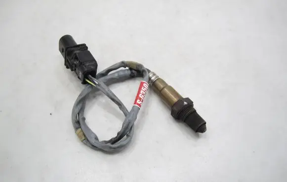 Volkswagen Caddy Lambda probe sensor 04L906262L 0281004490 654251