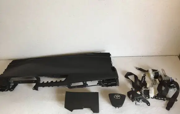 Toyota Avensis T270 Dashboard 