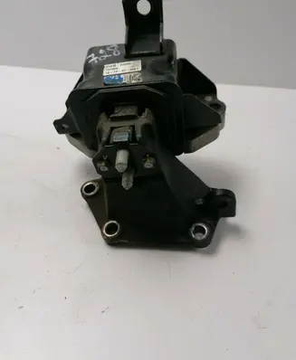 Hyundai Tucson TL Engine mount bracket 21830D3200 728