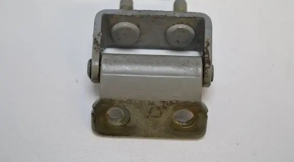Hyundai Santa Fe Tailgate/trunk/boot hinge 