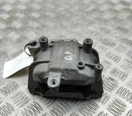 Skoda Yeti (5L) Engine mount bracket 1K0199262CB