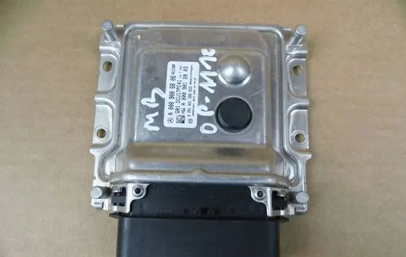Mercedes-Benz C W205 Adblue control unit 0281031386 A0009006806