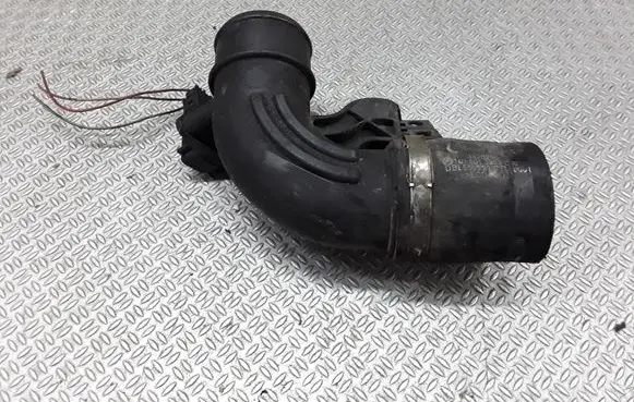 Mercedes-Benz ML W163 Intercooler hose/pipe A1635011124