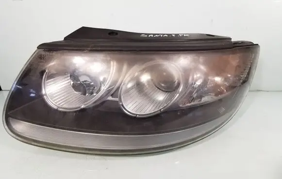 Hyundai Santa Fe Headlight/headlamp