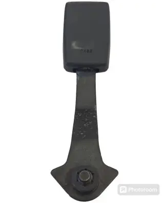 Subaru Impreza II Front seatbelt buckle 64630FE000ML 64632AE011ML T2101