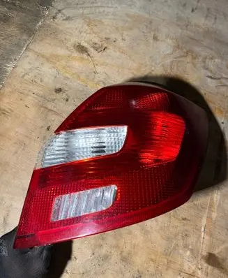 Skoda Fabia Mk2 (5J) Rear/tail lights Zsb5j6945096