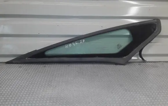 Ford S-MAX Front triangle window/glass 