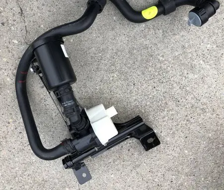 Lamborghini Urus other engine part 4M4201997AA