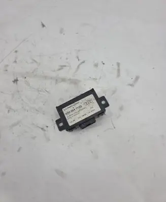 Audi A8 S8 D2 4D Alarm control unit/module 4D0951173D