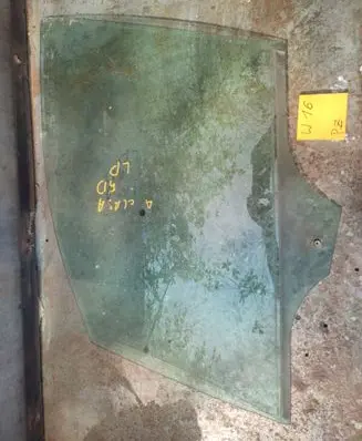 Mercedes-Benz A W168 Front door window glass four-door 43R000016