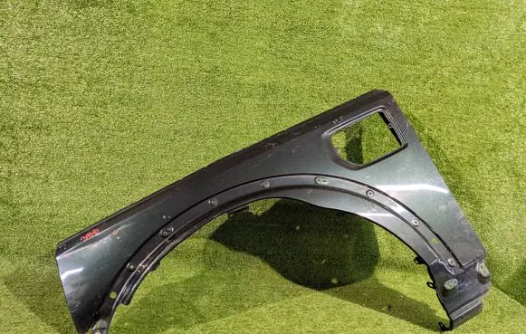 Land Rover Discovery 4 - LR4 Fender 