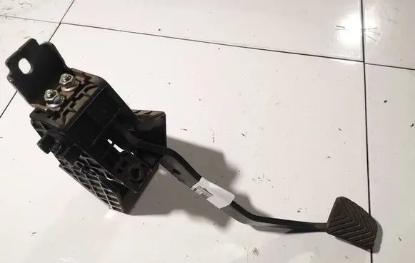 KIA Ceed Brake pedal 